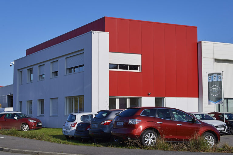 autopuzz queven batiment activites agence archi factory